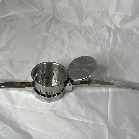 Potato Ricer Metal Country Farmhouse - Picture 4 of 8